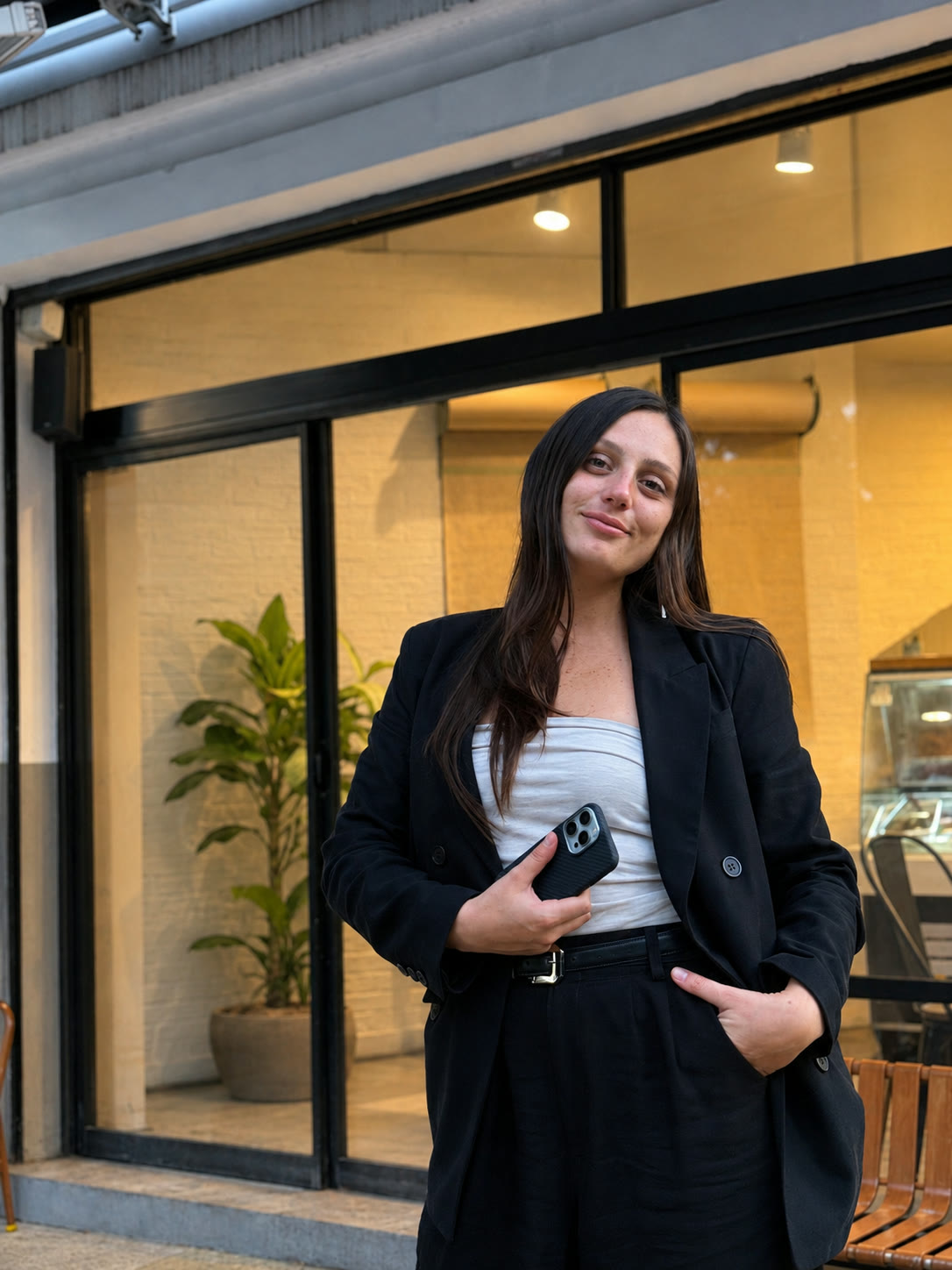 Camila Bari, asesora inmobiliaria